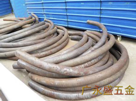 彎管